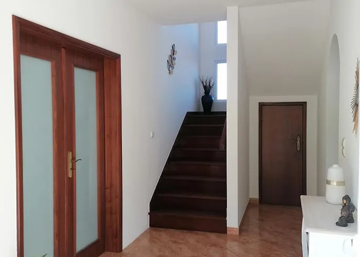 Abrigo Do Monte بيت للعطل