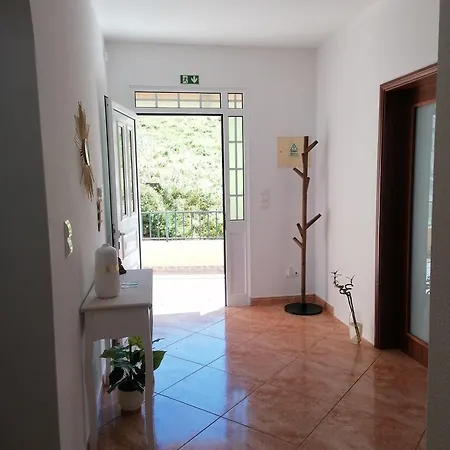 Semesterbostad Abrigo Do Monte Ribeira Brava