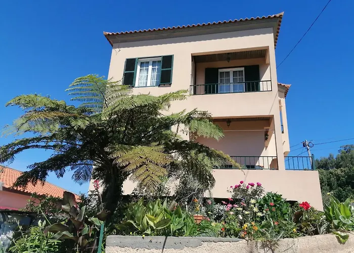 Abrigo Do Monte * Ribeira Brava