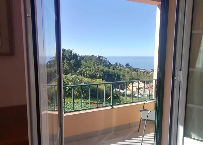 Casa de Férias Abrigo Do Monte Ribeira Brava